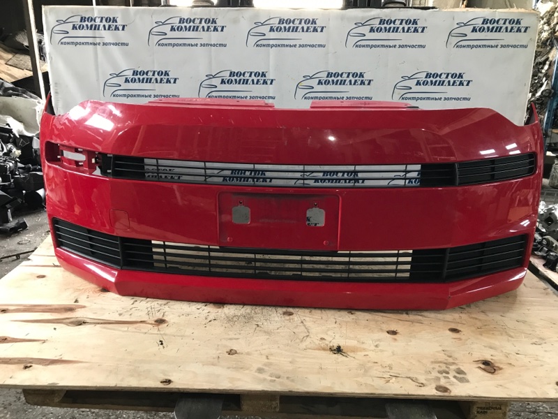 Бампер Toyota Spade 2012 NCP141 1NZ-FE перед