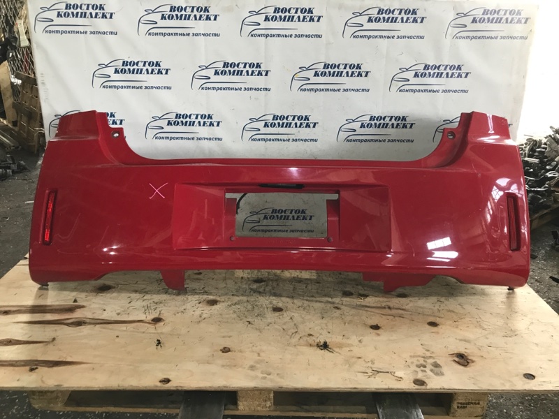 Бампер Toyota Spade 2012 NCP141 1NZ-FE зад