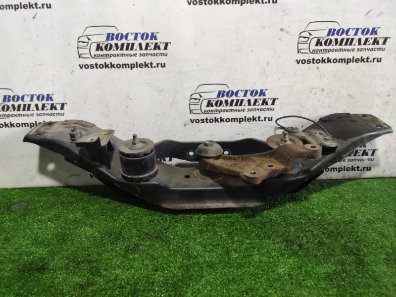 Балка подвески Subaru Sambar TT2 EN07 перед
