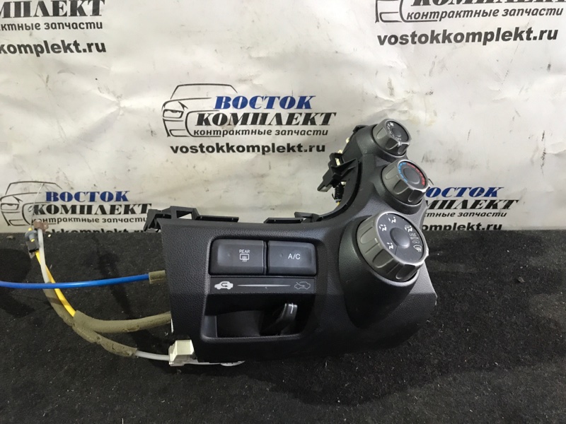 Блок управления климат-контролем Honda Fit 2008 GE6 L13A