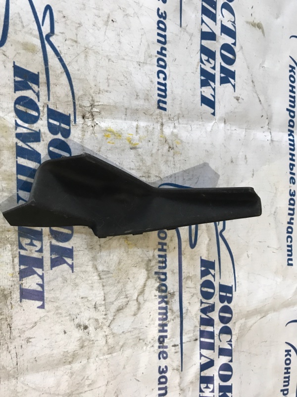 Решетка под лобовое стекло Nissan Serena 2012 C26 MR20DD лев