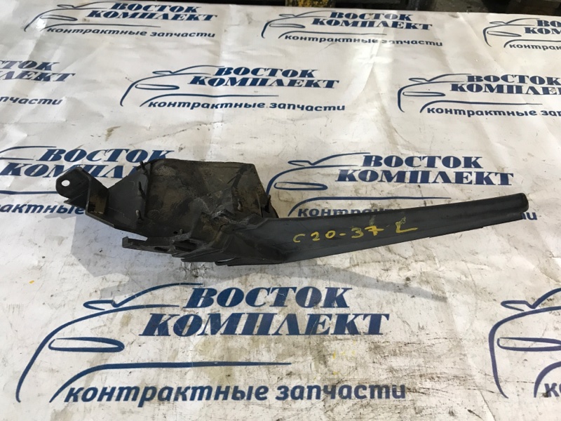 Решетка под лобовое стекло Honda Fit 2008 GE6 L13A лев