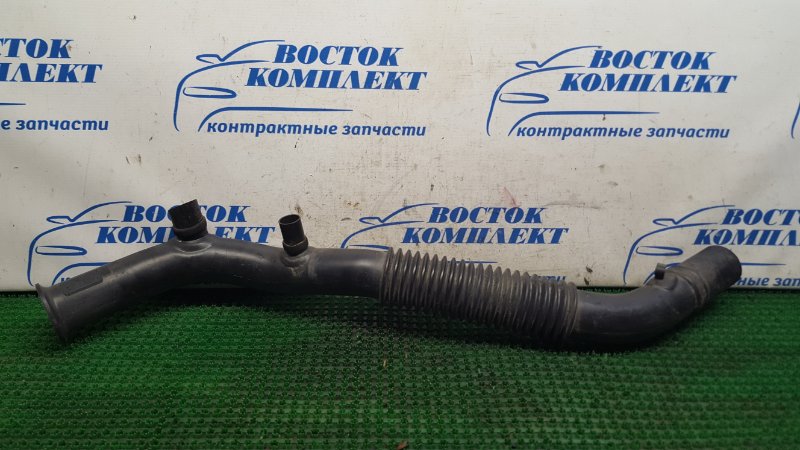 Воздухозаборник Honda Integra SJ EK3 D15B