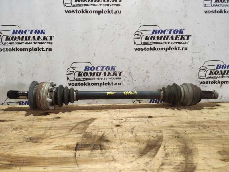 Привод BMW 320i E90 N46B20 зад лев