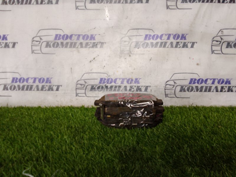 Колодки тормозные Honda Stepwgn 2009 RG2 K20A перед