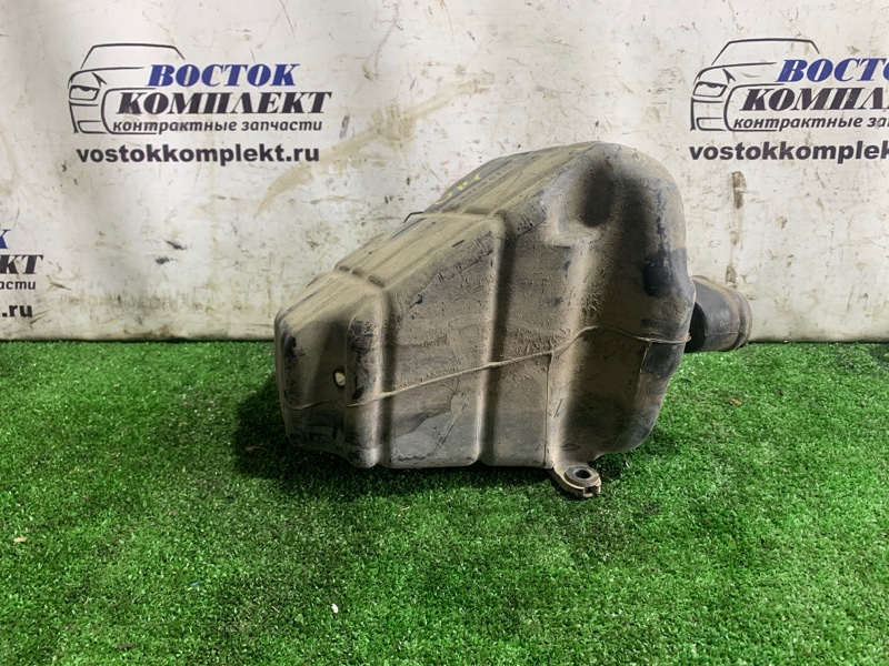 Бачок обратки топлива Nissan Bluebird SU14 CD20