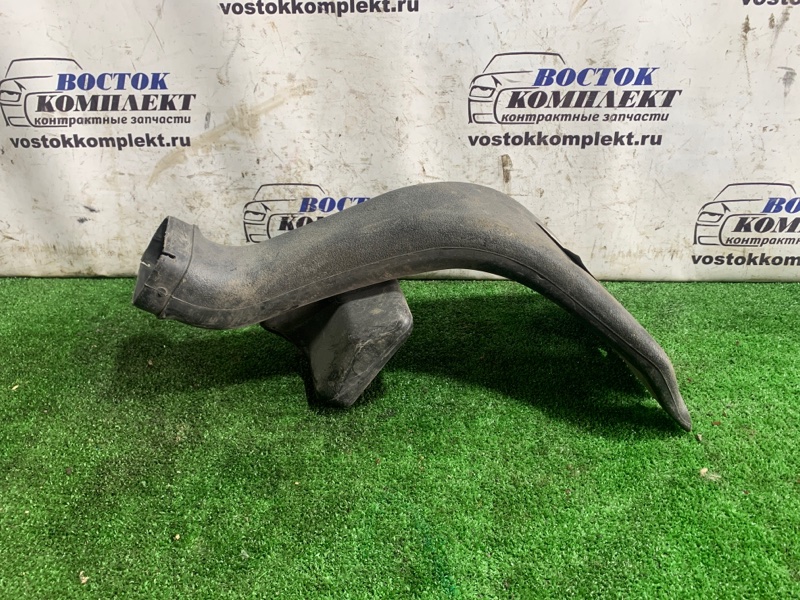 Воздухозаборник Mitsubishi RVR N74W 4G64