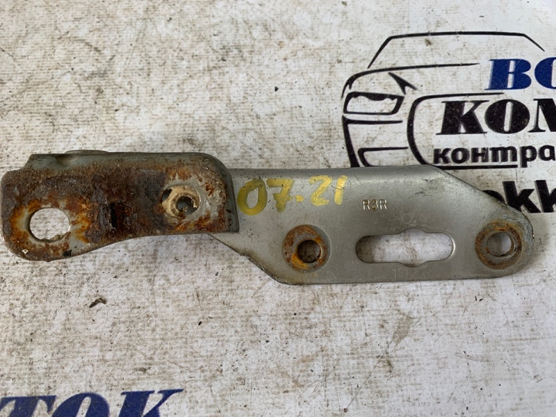 Петля капота Honda Logo GA3 D13B прав