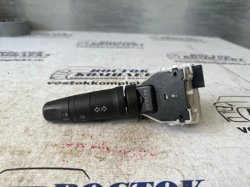 Переключатель подрулевой Nissan Serena C25 MR20DE