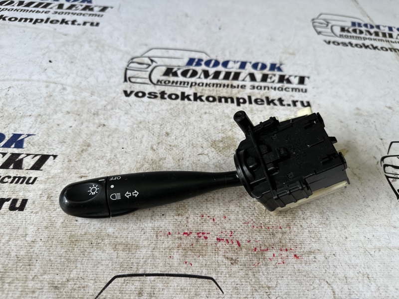 Переключатель подрулевой Toyota Passo KGC35 1KR-FE