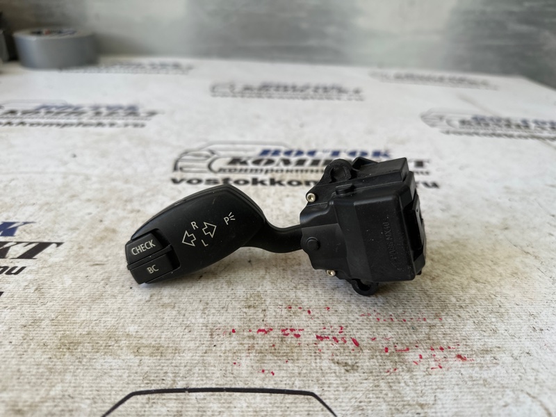 Переключатель подрулевой BMW 525I E60 M54B25