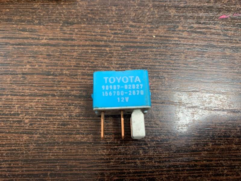 Реле Toyota Caldina ZZT241W 1ZZ-FE