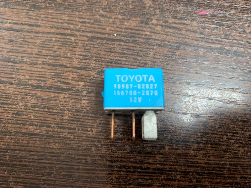 Реле Toyota Caldina ZZT241W 1ZZ-FE