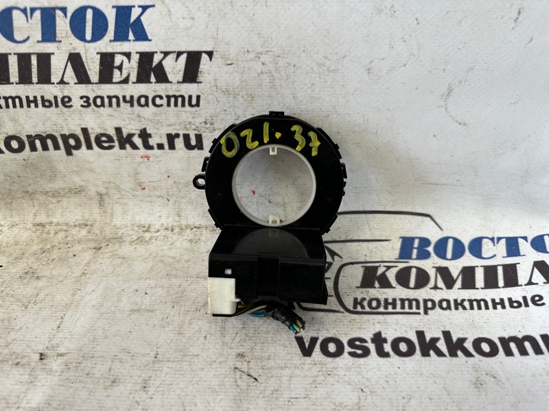 Шлейф-лента аирбага Toyota Noah AZR65 1AZ-FSE