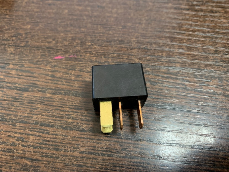 Реле Toyota Ipsum ACM21W 2AZ-FE