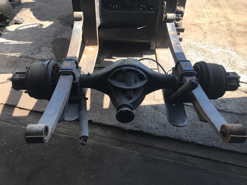 Мост Isuzu ELF NKR55E 4JB1 зад