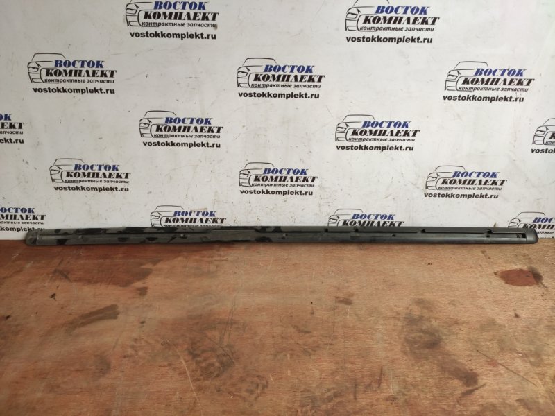 Молдинг крыши Porsche Cayenne 2003 955 M48.00 лев