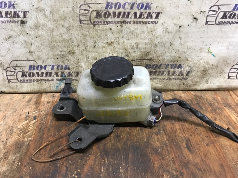 Бачок тормозной Toyota Wish 2008 ZNE10G 1ZZ-FE