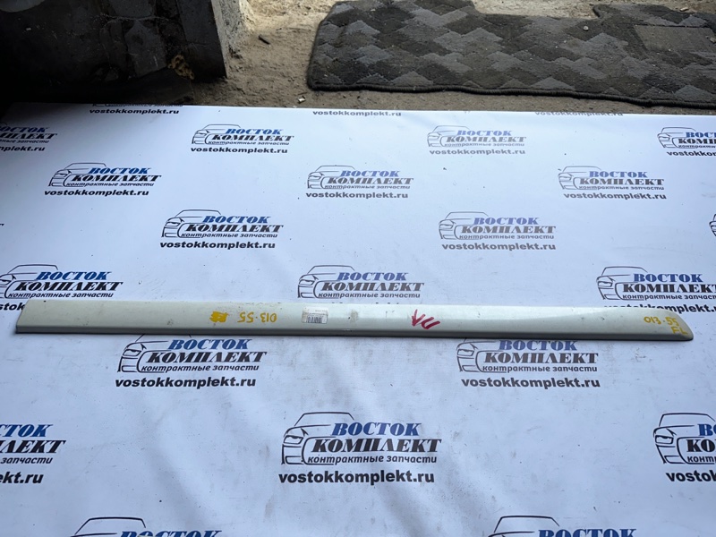 Молдинг на дверь Nissan X-Trail 2004 NT30 QR20DE перед лев