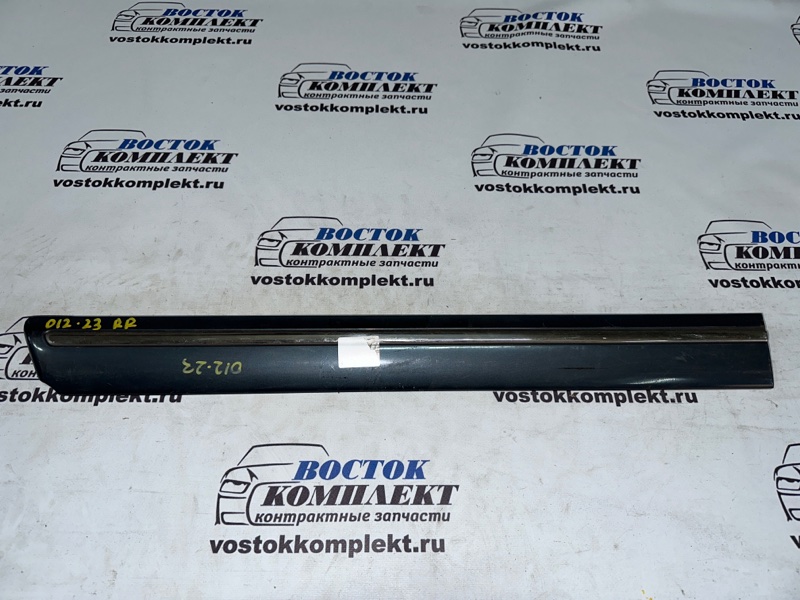 Молдинг на дверь Mercedes-Benz E320 1999 WDB2100652B026605 112.941 зад прав