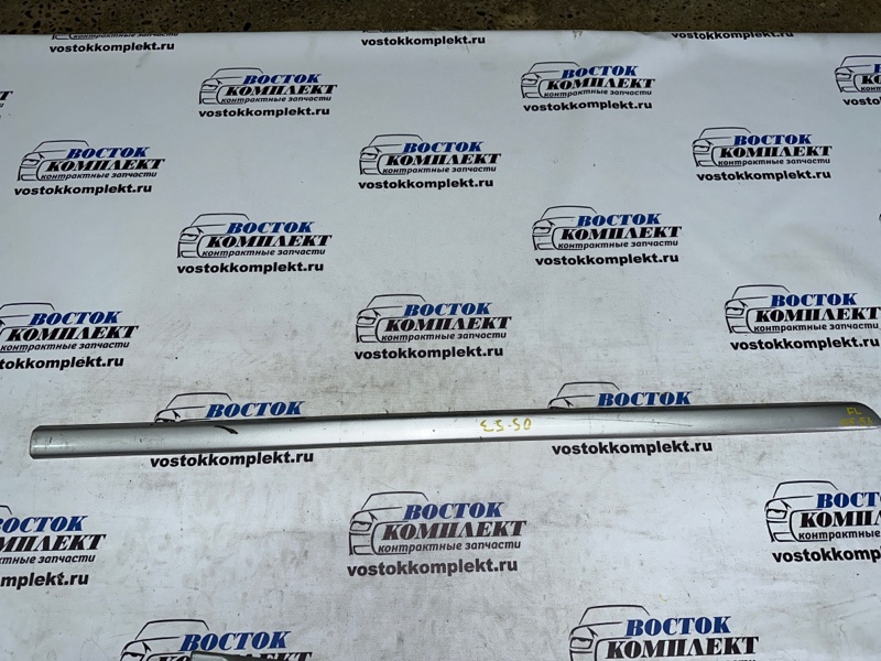 Молдинг на дверь Mitsubishi Galant EA7A 4G94 перед лев