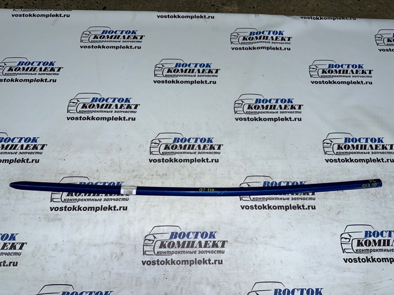 Молдинг на дверь Mazda Demio 2003 DY3W ZJ-VE перед лев