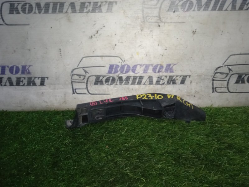 Клипса бампера Honda Life 2005 JB5 P07A перед прав
