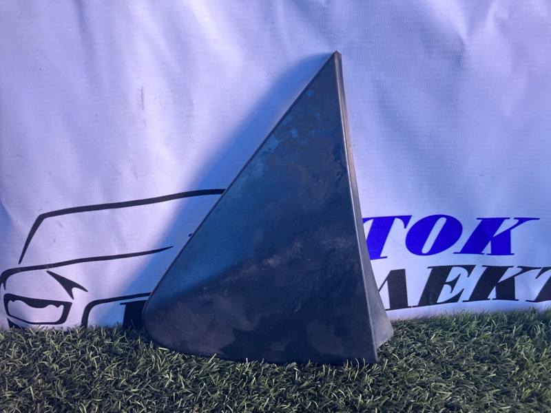 Накладка на крыло Toyota Vitz SCP90 2SZ-FE перед лев