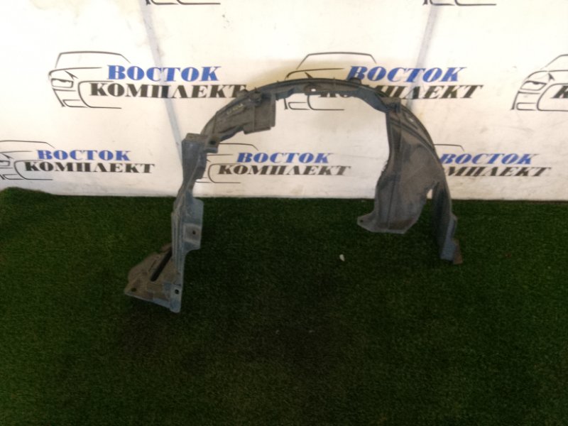 Подкрылок Nissan Cube 2005 BZ11 CR14DE перед прав
