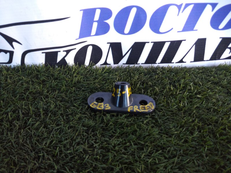 Ограничитель двери Honda Freed 2008 GB3 L15A