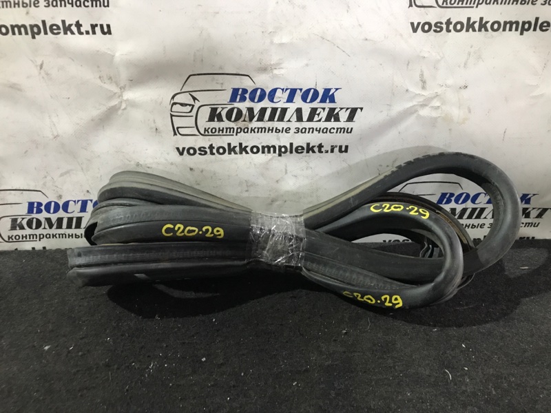 Уплотнительная резинка двери багажника Daihatsu Terios Kid J111G EF-DET