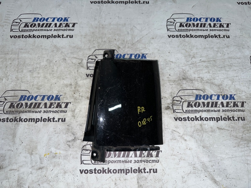 Планка под стоп-сигнал Nissan Note 2007 E11 HR15DE прав