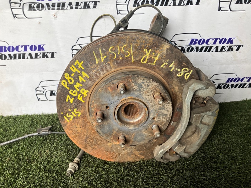 Диск тормозной Toyota Isis ZGM11G 3ZR-FAE перед