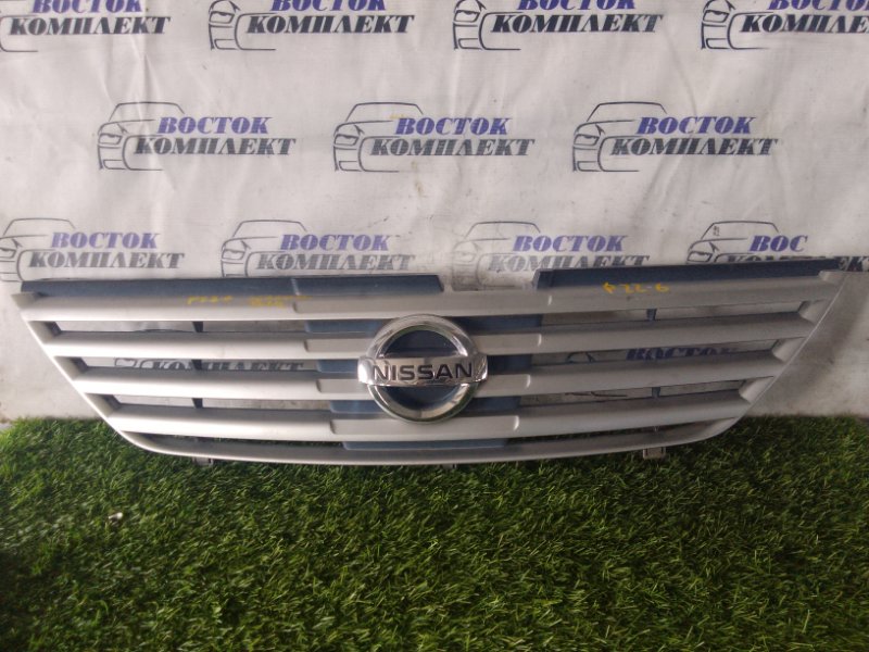 Решетка радиатора Nissan Serena TC24 QR20DE