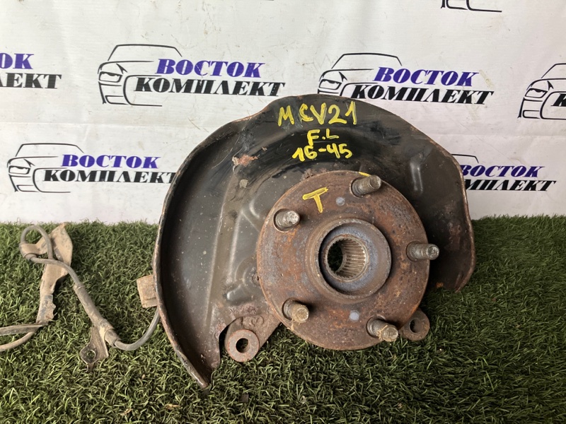 Ступица Toyota Windom MCV21 2MZ-FE перед лев