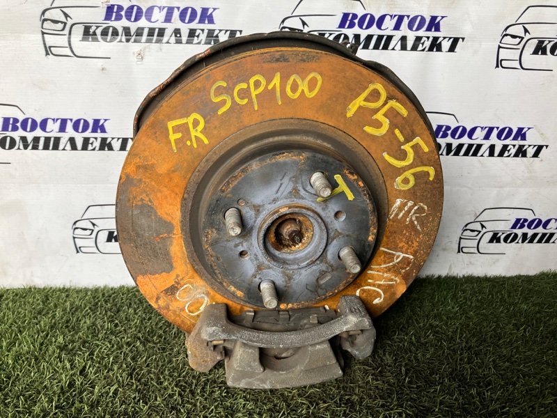 Ступица Toyota Ractis SCP100 2SZ-FE перед прав