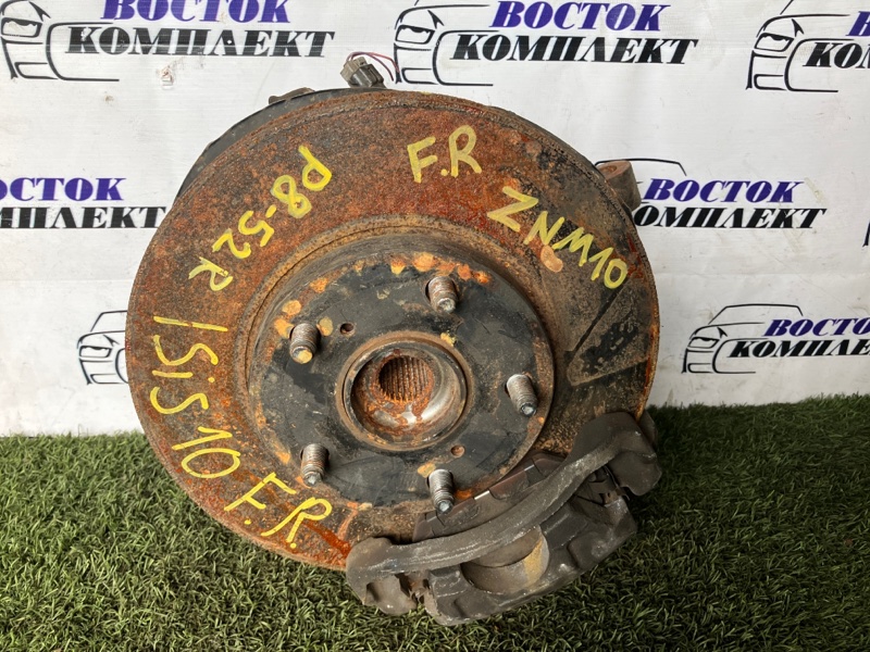 Диск тормозной Toyota Isis ZNM10G 1ZZ-FE перед