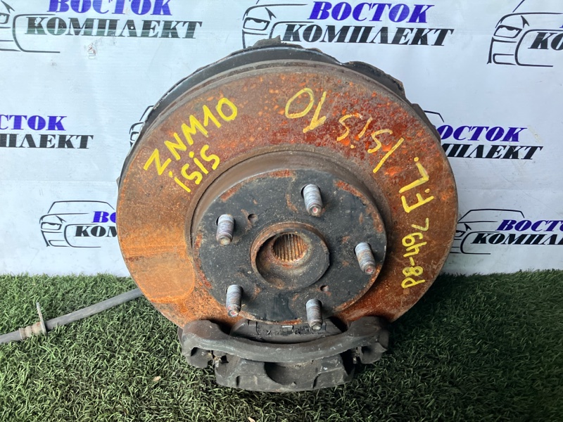 Ступица Toyota Isis ZNM10G 1ZZ-FE перед лев