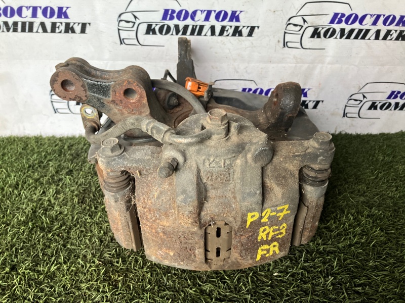 Суппорт Honda Stepwgn RF3 K20A перед прав