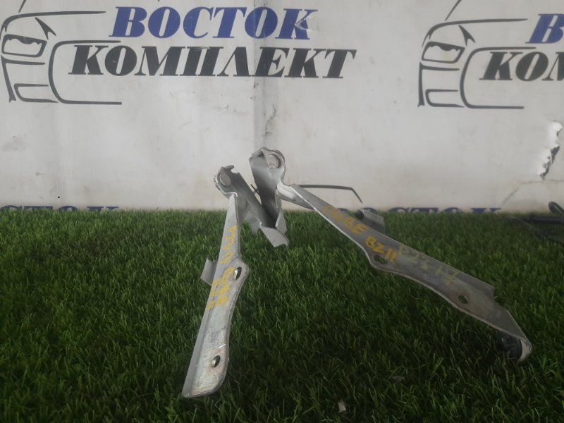 Петля капота Nissan Cube 2005 BZ11 CR14DE