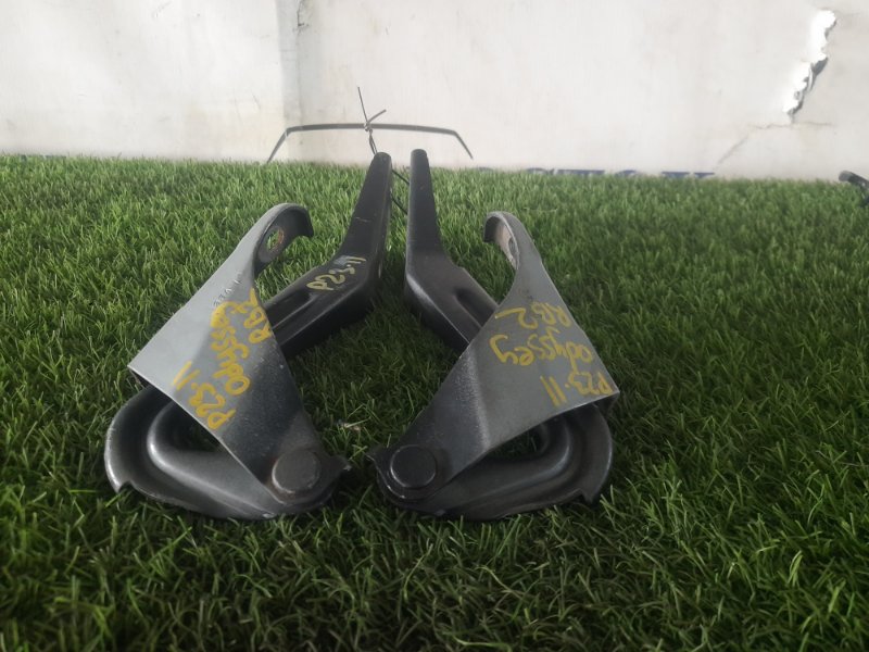 Петля капота Honda Odyssey 2005 RB2 K24A