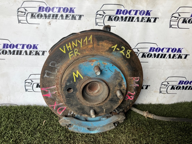 Ступица Mazda Familia BVHNY11 QG18DE перед прав