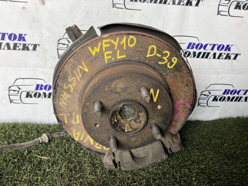 Диск тормозной Nissan Sunny California WFY10 GA15DE перед