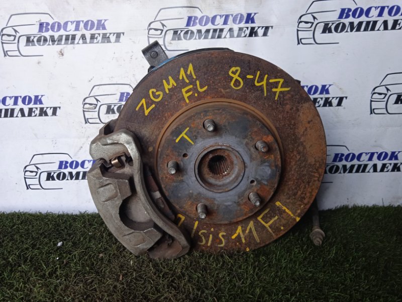 Ступица Toyota Isis ZGM11G 3ZR-FAE перед лев