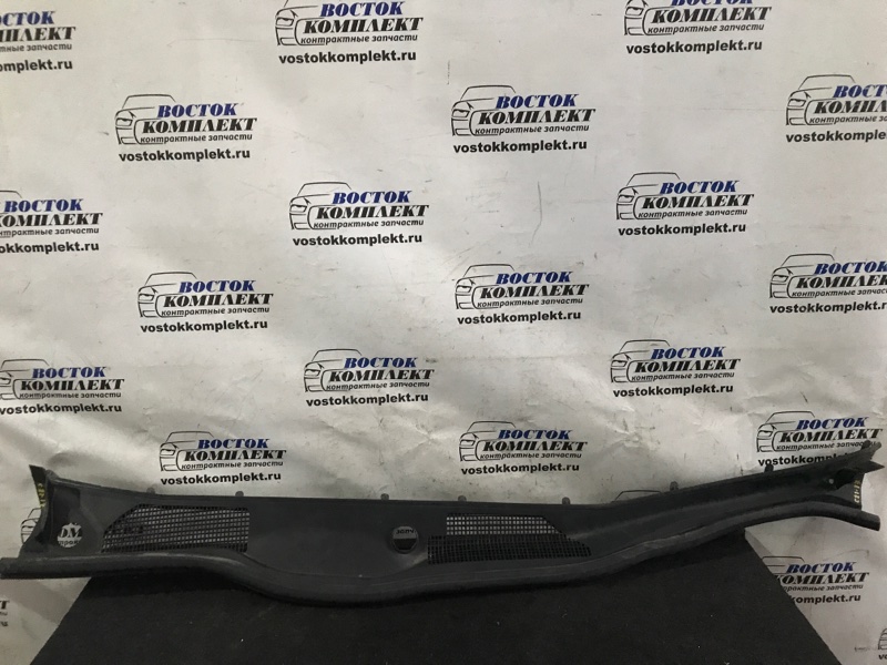 Решетка под лобовое стекло Toyota Mark II 2002 GX115 1G-FE