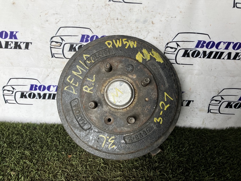 Ступица Mazda Demio DW5W B5E зад лев