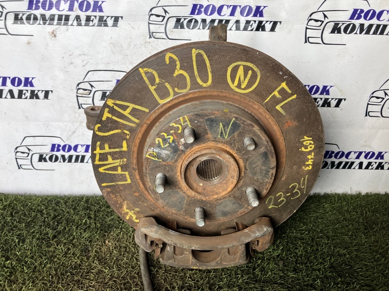 Ступица Nissan Lafesta 2007 B30 MR20DE перед лев