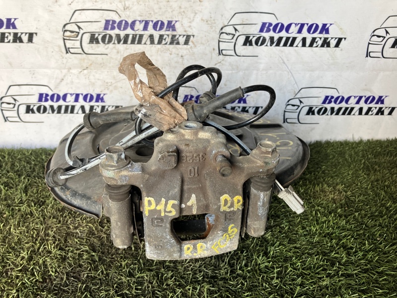 Суппорт Nissan Serena FC26 MR20DD зад прав