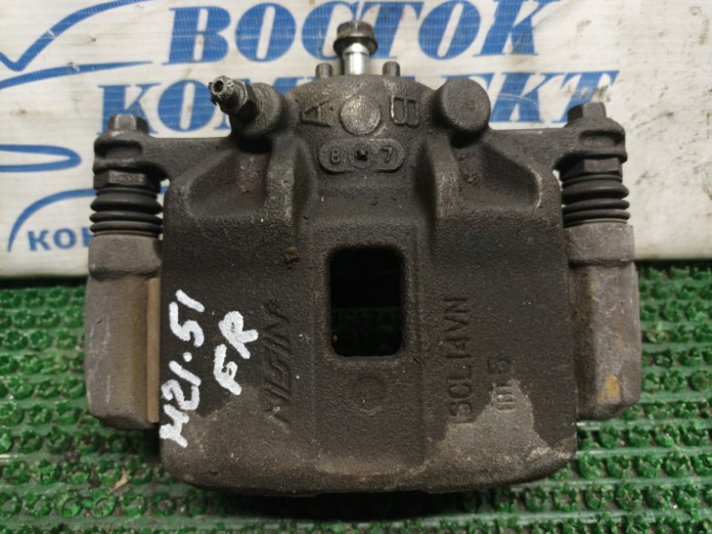 Суппорт Honda Mobilio Spike GK1 L15A перед прав