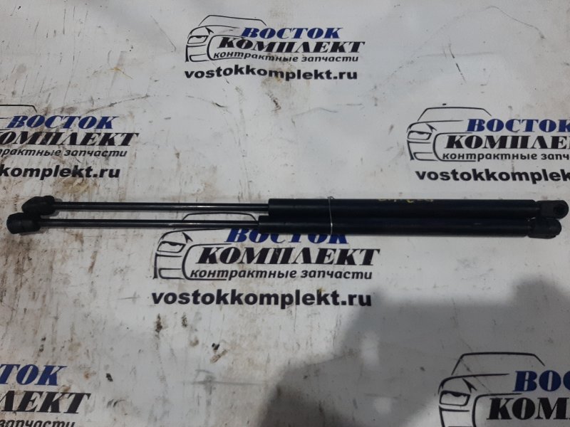 Амортизатор багажника Nissan Presage TNU31 QR25DE